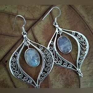 5/2 Elegant Silver Filigree Earrings